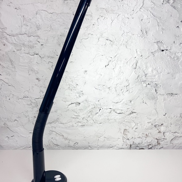 1980s Bendable Post Modern Tube Desk Lamp – Tribute to Anders Pehrson Design - Picture 6 of 9